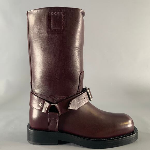 BURBERRY Size 7.5 Burgundy Leather Pull On Boots
